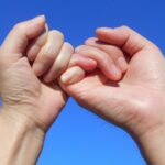【再び入国停止は無いという約束をして欲しい】